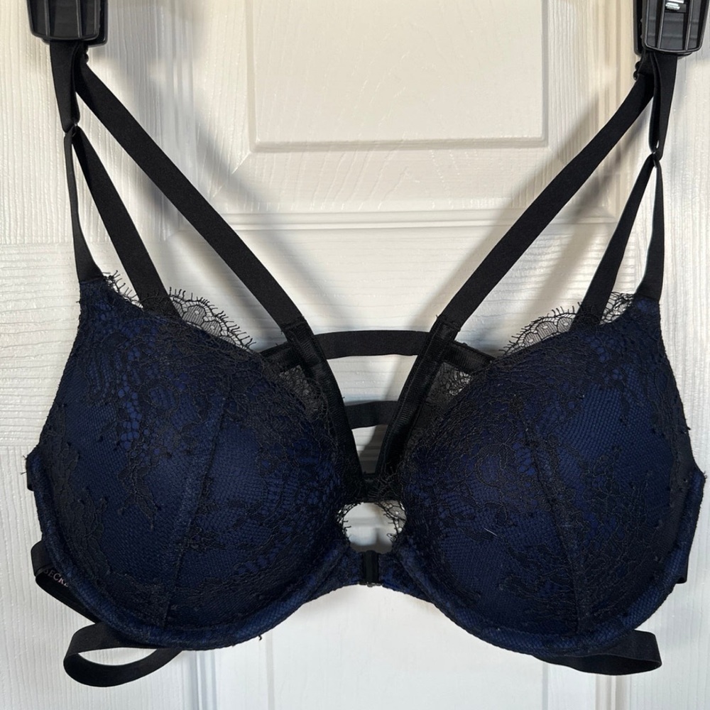 Victoria’s Secret bra